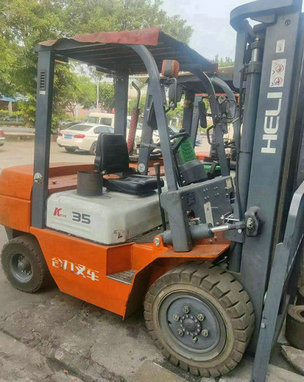 二手合力3.5吨叉车